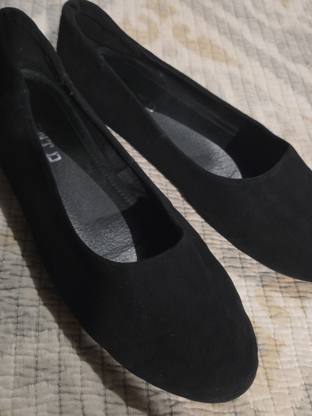 Women's Black Suede-Look Round-Toe Flats